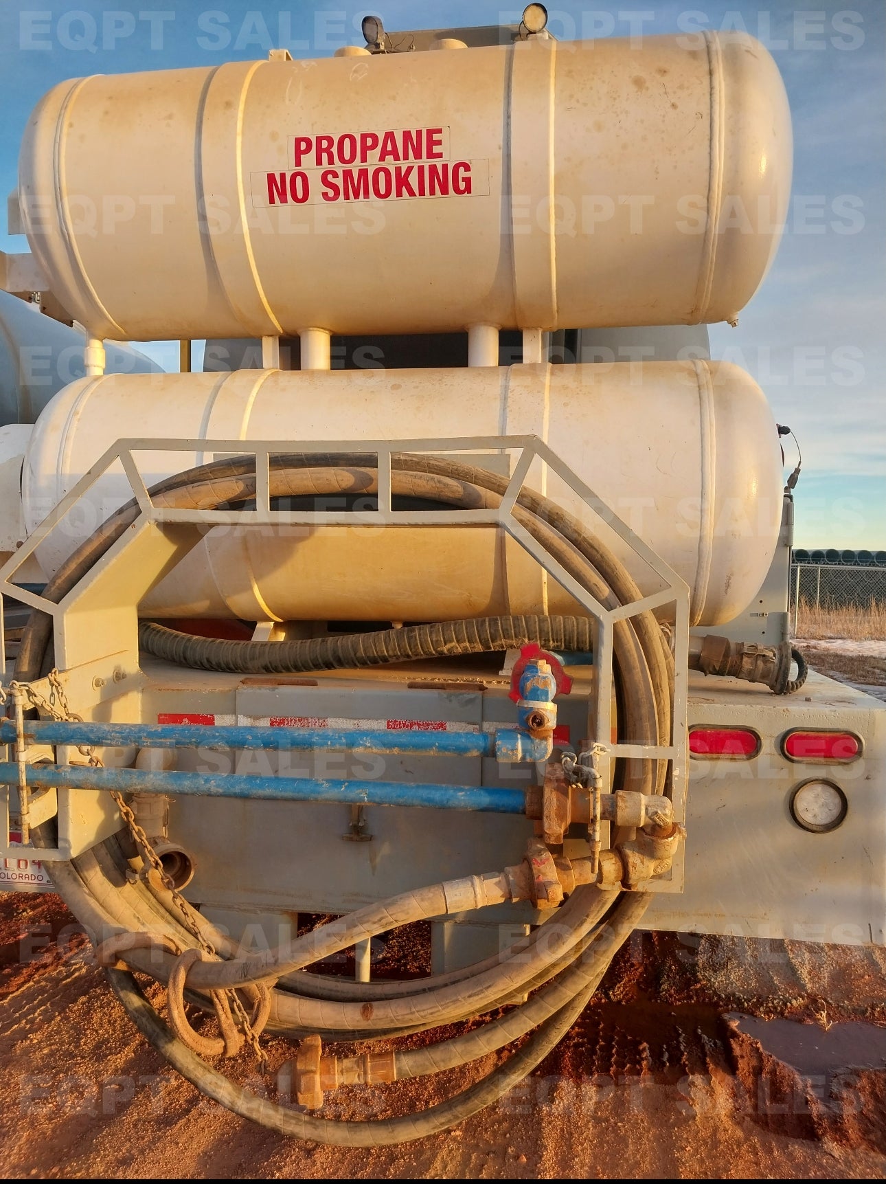 (SOLD) 2015 Kenworth Hot Oil Truck (Truck 12)