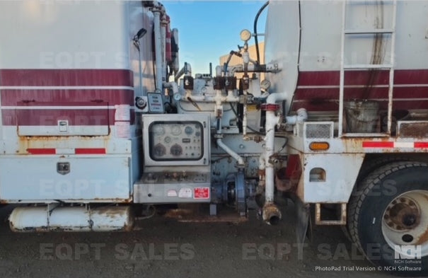 (SOLD) 2009 Kenworth Hot Oil Truck