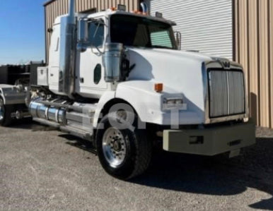 (SOLD) 2012 WESTERN STAR 4900
