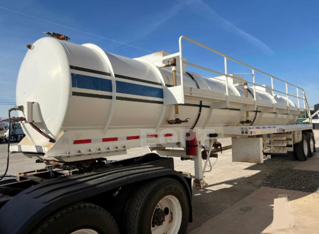 (SOLD) 2014 PETERBILT 382