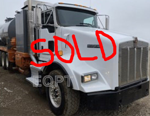 (SOLD) 2015 Kenworth T800 Hot Oil Truck